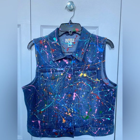 Painted Loft Jean Vest - Picture 4 of 4